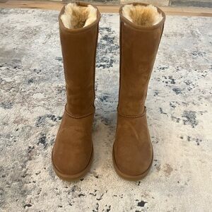 Ugg Classic Tall Chestnut